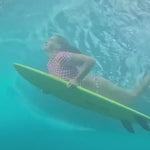 Postcards from paradise with @ellienadilan and @kelliemitchell on the tools. ⁠
⁠
#saltgypsy #sustainableswimwear #sustainablesurf #styleinthelineup #womenwhosurf